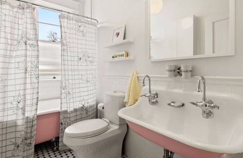 Mapleton Hill House | Charming Mapleton Hill Victorian in Downtown Boulder