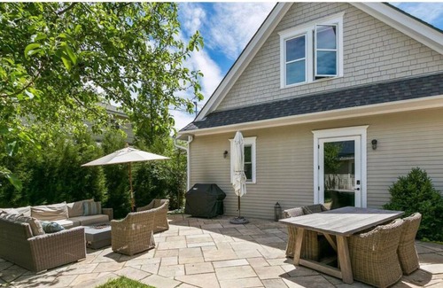 Mapleton Hill House | Charming Mapleton Hill Victorian in Downtown Boulder