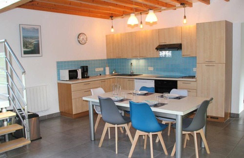 La Haye-d'Ectot Cottage | Charming Modern Cottage with Stunning Valley Views, WiFi, and Private Garden