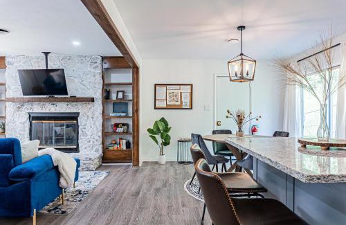 Snellville House | Charming Modern Home