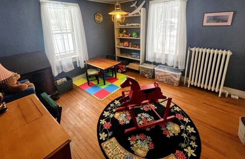 Ashland House | Charming New England Family Home