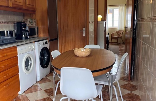 Angra do Heroismo Apartment | Charming & Peaceful T3 with Private Garden -walking distance to the beach*