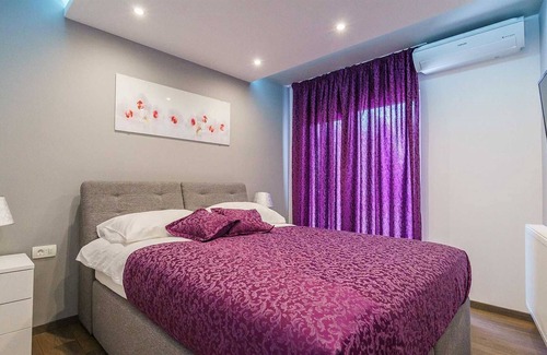 Zagvozd Villa | Charming poolside villa in beautiful countryside