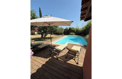 Cavaillon Villa | CHARMING PROVENCAL MAS