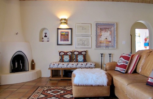Taos House | Charming pueblo-style home with incredible views!