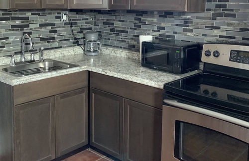 Santa Fe Apartment | Charming quite studio apartment with private parking and entrance.