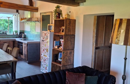 Erloy Other | Charming recently renovated 3-bedroom farmhouse in enchanting Erloy with WiFi