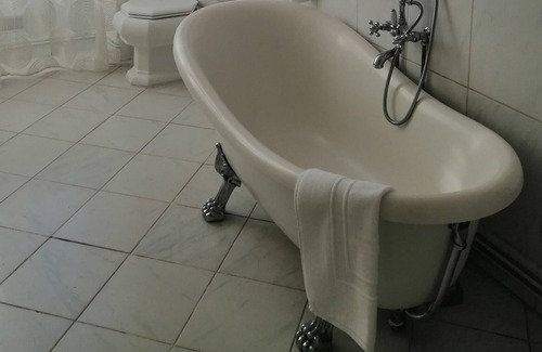 Centre Ville d'Ales House | Charming residence for 15 people