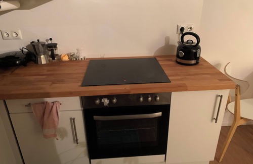 Gesundbrunnen Apartment | Charming Retreat in Wedding