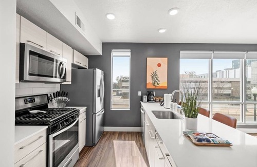 Downtown Salt Lake City Apartment | Charming Retreat in Heart of SLC