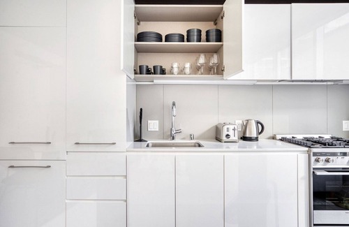 South Beach Apartment | Charming Rincon Hill 1BR w/W/D, Gym & Pool, near Tech HQs, by Blueground