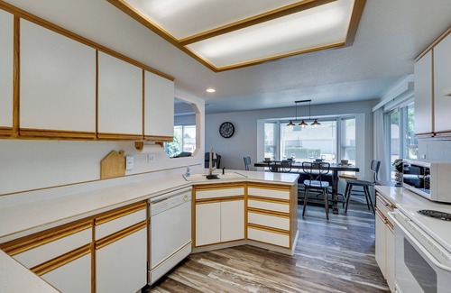 Medford House | Charming Rogue Valley Home in Central Point!