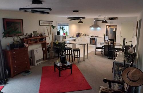 Seatoun House | Charming Room in Wellingtons Coastal Heart