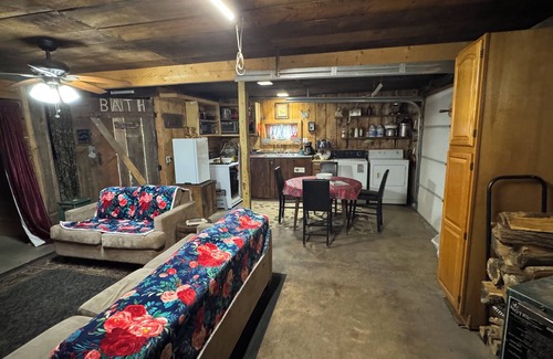 Madera Cottage | Charming Rustic cottage in houtzdale not far from PSU State college Pennsylvania