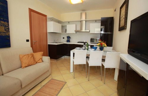 Rosolina Mare Apartment | Charming sea front view apartment-Beahost Rentals