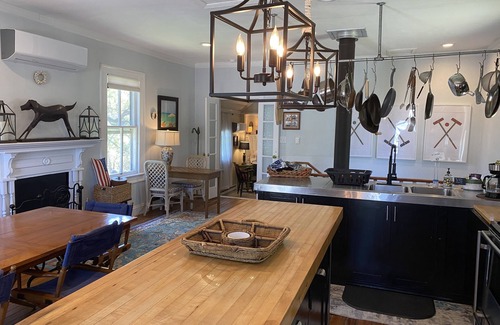 Windmill Point House | Charming Serene Private Cottage