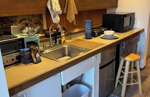 Snowmass Village Apartment | Charming Snowmass Village apartment with WiFi - perfect for a cozy getaway