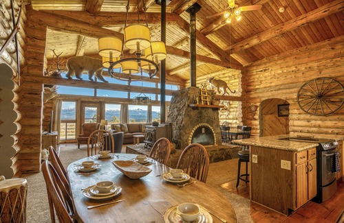 Timber Ridge Ranch House | Charming & Spacious Cabin With Breathtaking Mountain Views!