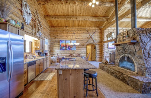 Timber Ridge Ranch House | Charming & Spacious Cabin With Breathtaking Mountain Views!