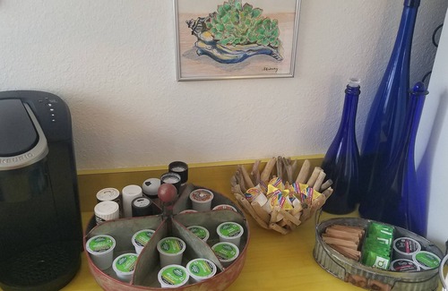 Nags Head Apartment | Charming Spacious Bungalow. Close to Beach. Clean. Lots of thoughtful extras!
