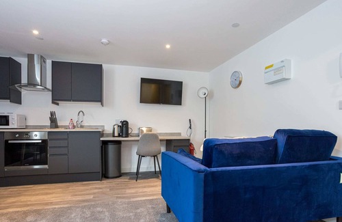 Stoke-on-Trent Apartment | Charming Stoke-on-Trent Studio