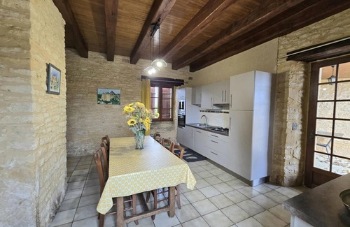Salignac-Eyvignes Cottage | Charming Stone House with Fireplace, Terrace, and Close to Sarlat