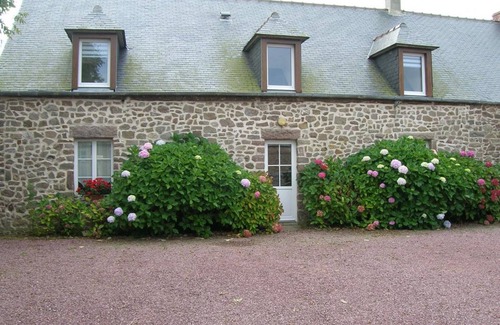 Auderville Cottage | Charming Stone House with Private Bathrooms, Fireplace, and South-Facing Terrace in La Hague