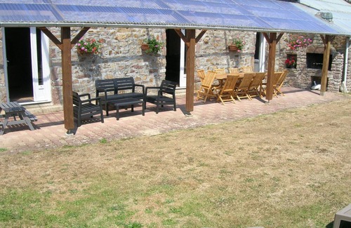 Auderville Cottage | Charming Stone House with Private Bathrooms, Fireplace, and South-Facing Terrace in La Hague