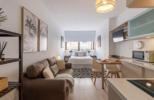 Recoletos Apartment | Charming Studio in Barrio Salamanca Perfect Madrid Getaway Villanueva III