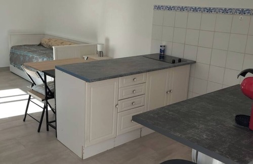 Toulon Apartment | Charming studio located in Toulon