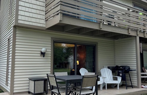 Cedar House | Charming Sugarloaf Townhome-Heart of Leelanau County–Pool, Beaches & Wineries
