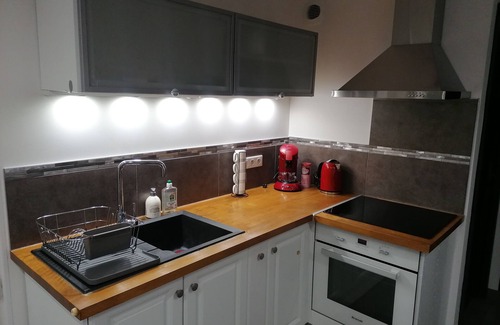 Laveyron Apartment | Charming T2 apartment in villa with spa