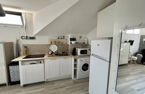Riquier Apartment | Charming T2 with Wifi near city center