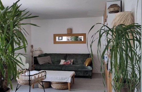La Rochelle House | Charming town house