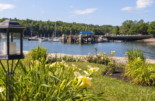 Portland House | Charming Townhome on Great Diamond Island