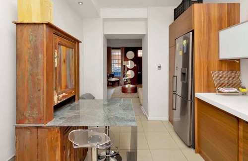Cape Town City Centre Cottage | Charming Townhouse in De Waterkant