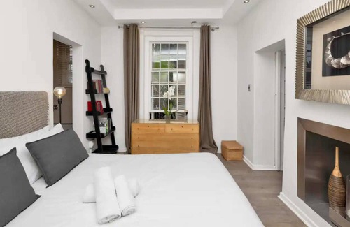 Cape Town City Centre Cottage | Charming Townhouse in De Waterkant