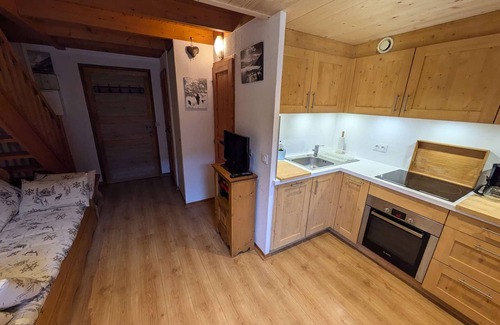 Areches Apartment | Charming triplex 6 pers. 50m from slopes in Arêches-Beaufort
