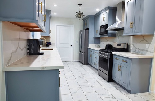 View Park-Windsor Hills House | Charming 3-bedroom house with AC and Pool in awesome View Park-Windsor Hills