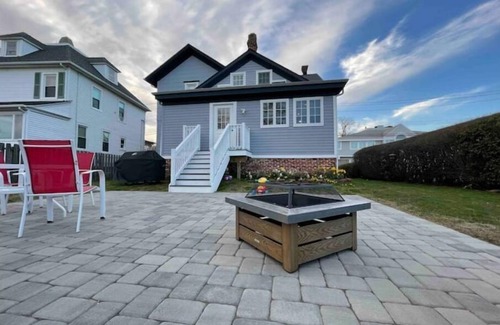 Monmouth Beach House | Charming victorian beach house in the heart of MB