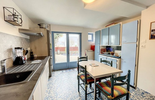 Jullouville House | Charming Villa, 250m from Beach, Enclosed Garden, Near Town Center