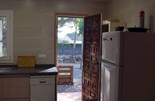 Calafat House | Charming Villa with Pool, BBQ & Close to Beaches - 4 Bedrooms