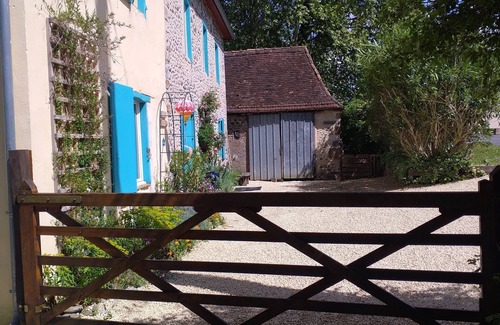 Charritte-de-Bas House | Charming village house