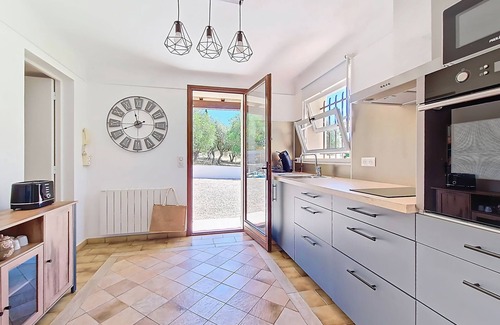 Montauroux House | Charming villa ground floor in Montauroux near Lake Saint-Cassien, 2 bedrooms, private garden