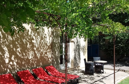 Rognes Villa | Charming villa in peace on 16000 m ² of ground with swimming pool