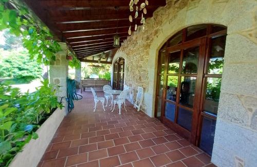 Ribeira Villa | Charming villa in Riveira with private pool 260 m²