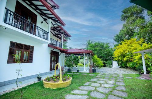 Akmeemana Villa | Charming Villa