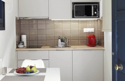 Stalida House | Charming Villa with Private Terrace & Sea View