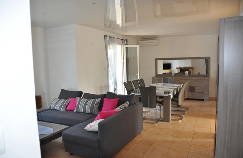 Calenzana Villa | Charming villa with swimming pool 5 minutes from Calvi's beaches and 7 minutes from the town center