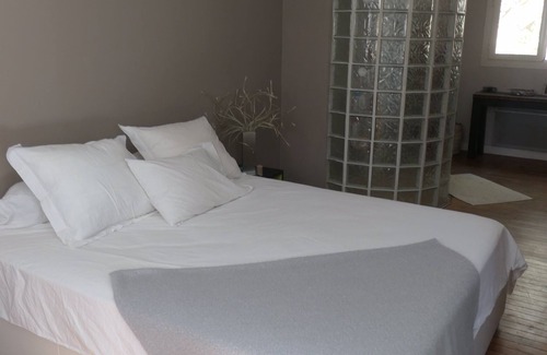 Allauch Villa | Charming villa with swimming pool nestled in the pine forest